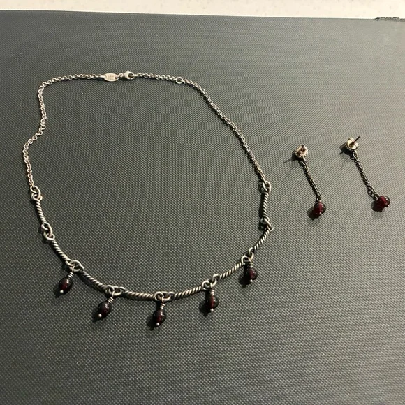 Rare Retired James Avery Garnet Necklace and Earring Set - Picture 1 of 8